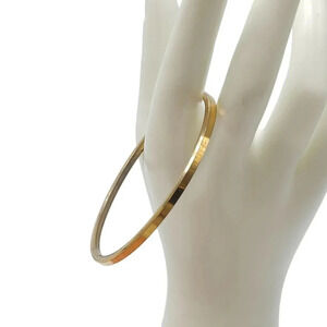 Trifari Bangle Bracelet Dainty Gold Tone Vintage READ ME